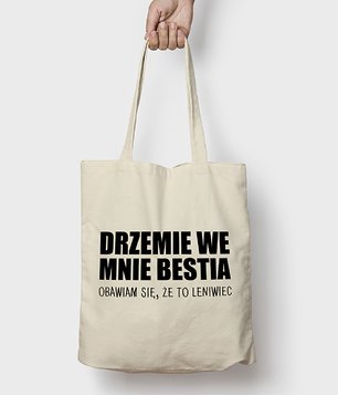 DRZEMIE WE MNIE BESTIA